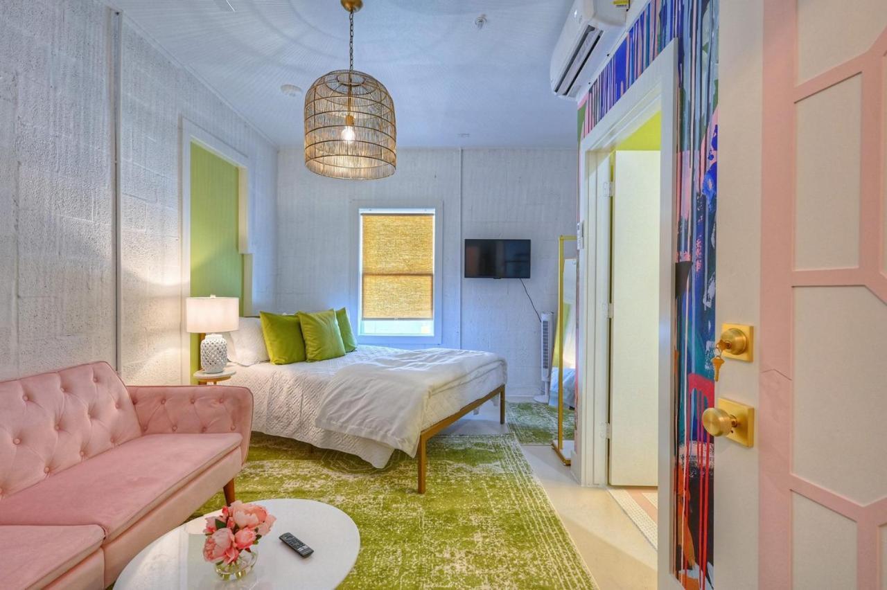 The Oleander Hotel Room 6 Галвестън Екстериор снимка