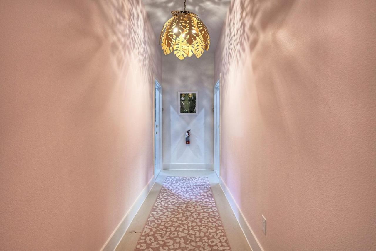The Oleander Hotel Room 6 Галвестън Екстериор снимка